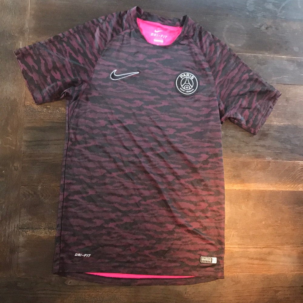 PSG alternate training jersey